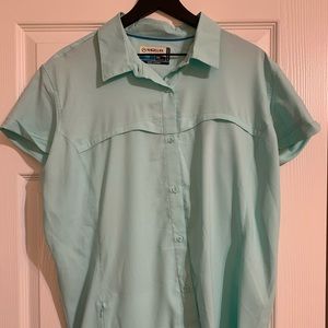 Womens fitted fishing shirt, worn once